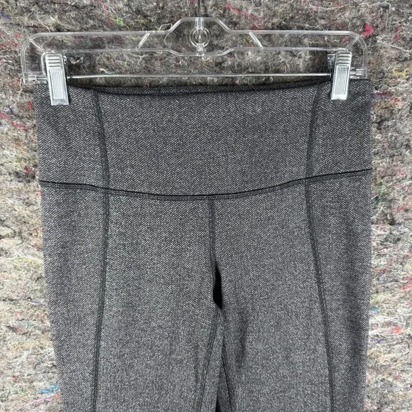 Lululemon Leggings Women 6 Gray Herringbone Crop High Rise Athletic - Picture 2 of 12